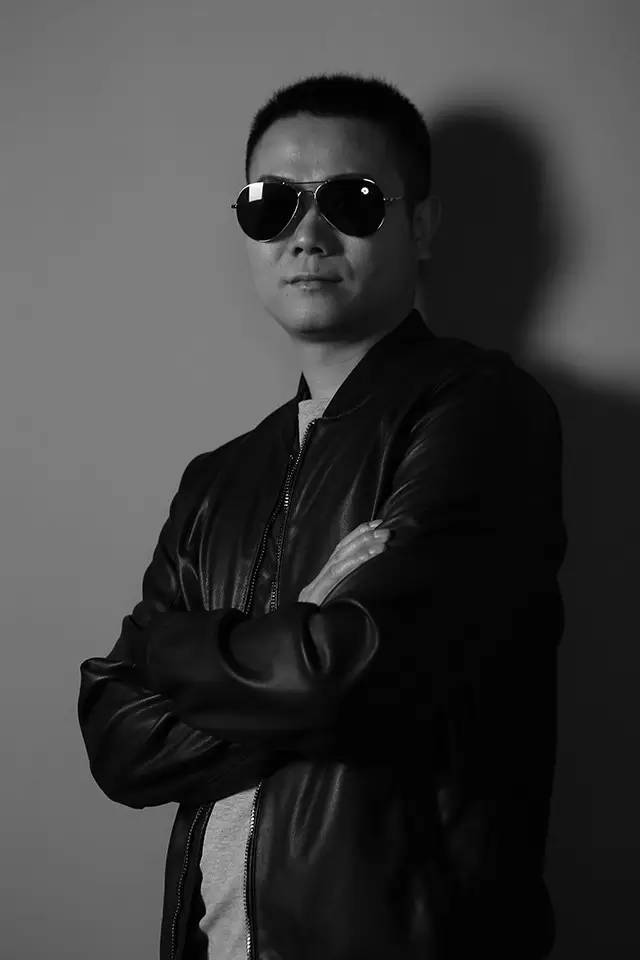 【官方】大片来袭，犀牛云CEO谢凯刷爆朋友圈的幕后故事